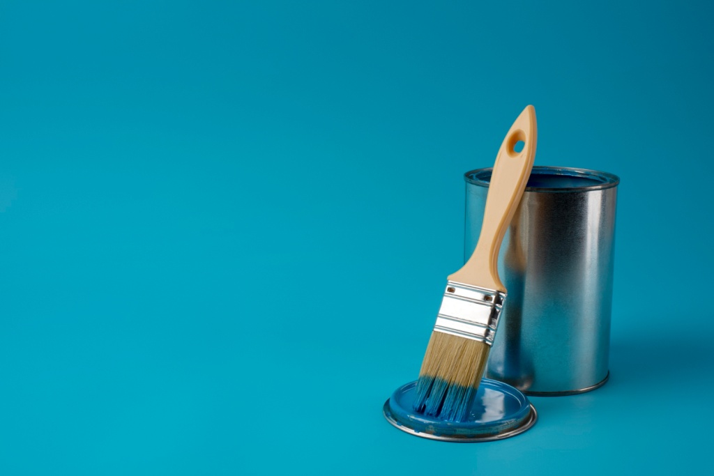 Голландский бренд красок Dulux меняет название в России