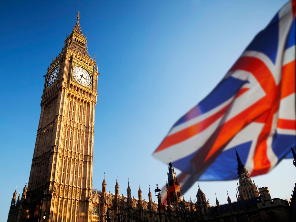 Индекс деловой активности в Великобритании достиг шестимесячного максимума, что является ранним признаком экономического подъёма