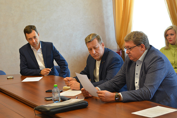 Депутаты Воронежской гордумы оценили работу „РВК‐Воронеж“ и „РИР Энерго“ по инвестпрограммам 2025 года