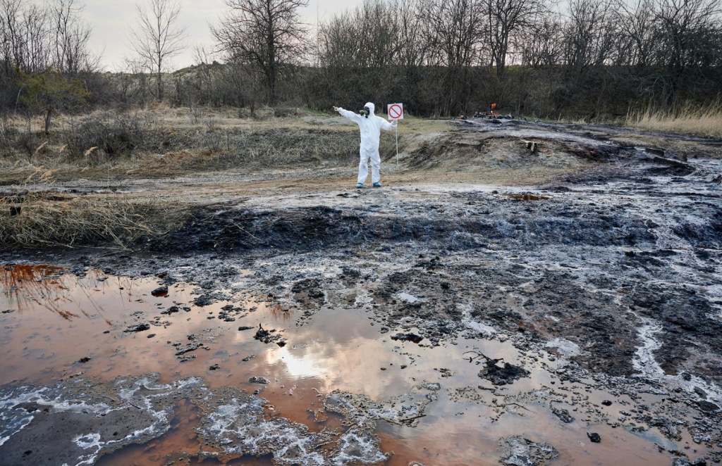 Владелец судна выплатил 14 миллионов рублей за ущерб от разлива нефтепродуктов в порту Новороссийска