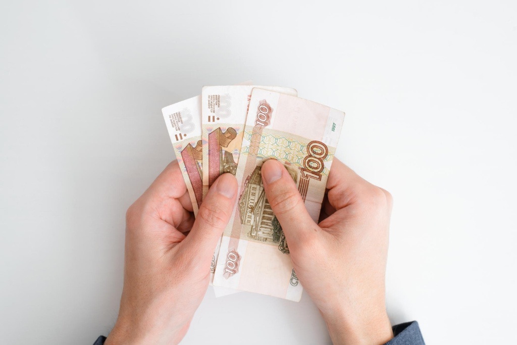 В этом году россияне на 25% чаще давали чаевые В этом году россияне на 25% чаще давали чаевые