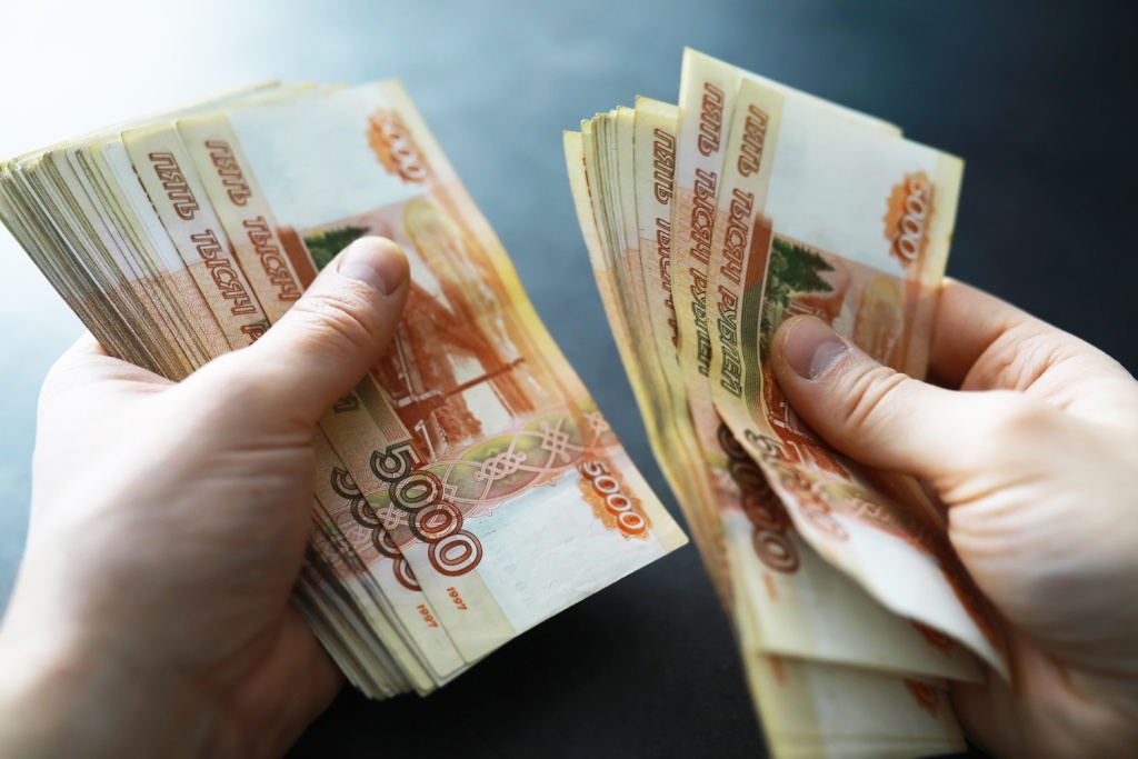 Правительство разъяснило правила назначения пособия на детей семьям добровольцев 