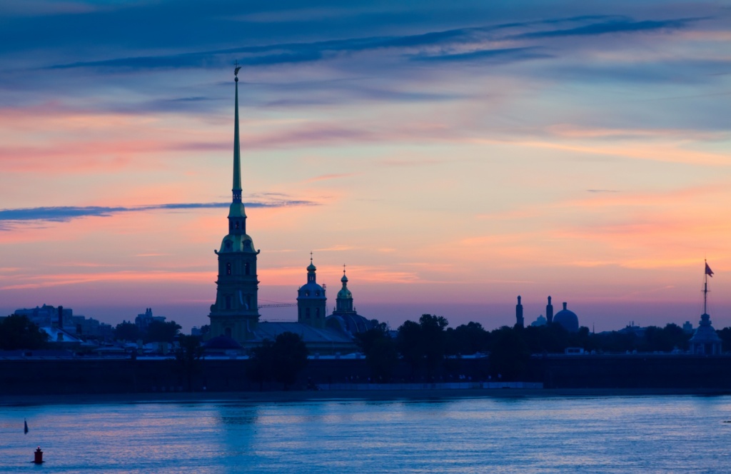 В Петербурге и Ленобласти на 27% выросло количество мигрантов