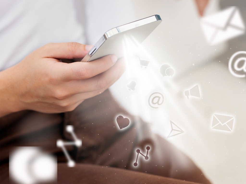 «Ъ»: владелец «Наше радио» хочет продать активы