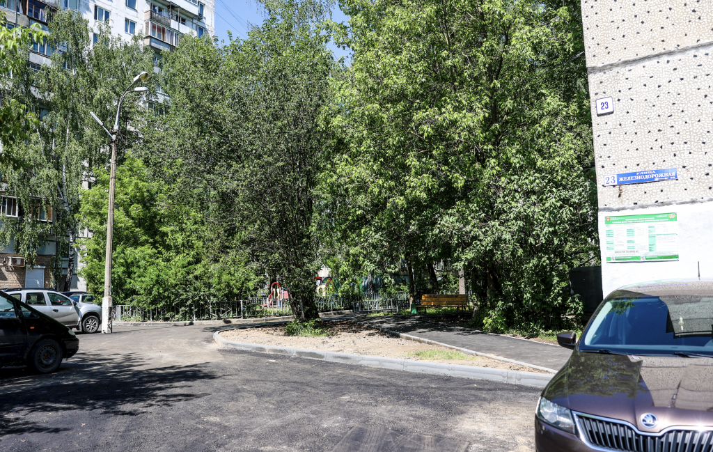 В подмосковном Красногорске приступили к благоустройству дворов