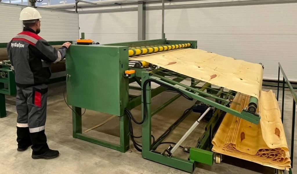 Костромская область укрепляет позиции в лесопромышленном комплексе: в Шарье запущен современный завод по выпуску березового шпона