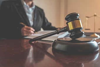 В Свердловской области будут судить бывшего главу компании за поставку незарегистрированных медизделий